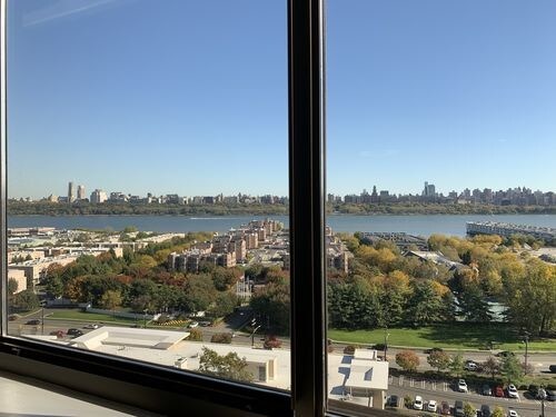 Foto del edificio - 2408 Daibes Ct