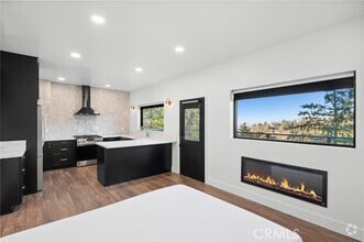 Building Photo - 1227 Klondike Dr
