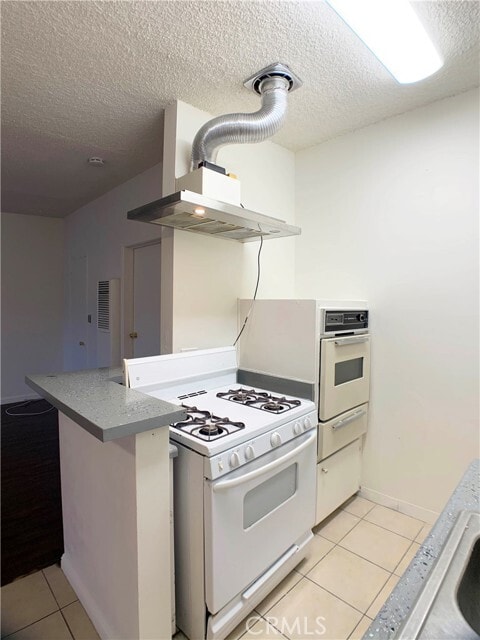 Building Photo - 1808 W Sumac Ln