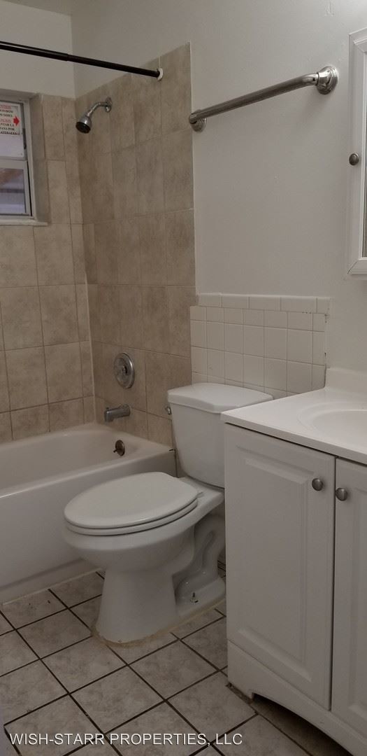 Foto del edificio - 2 br, 1 bath Apartment - 1352 Sunset Rd