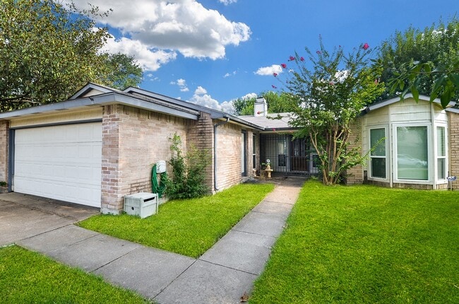 Building Photo - 13734 Sablegrove Ln