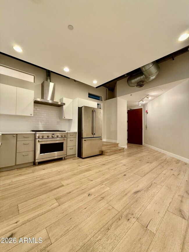 Foto del edificio - 21 E 6th St