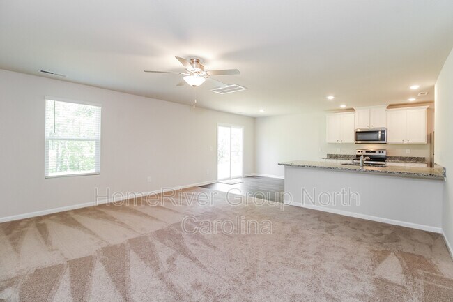 Foto del edificio - 4721 Hazelburn Dr