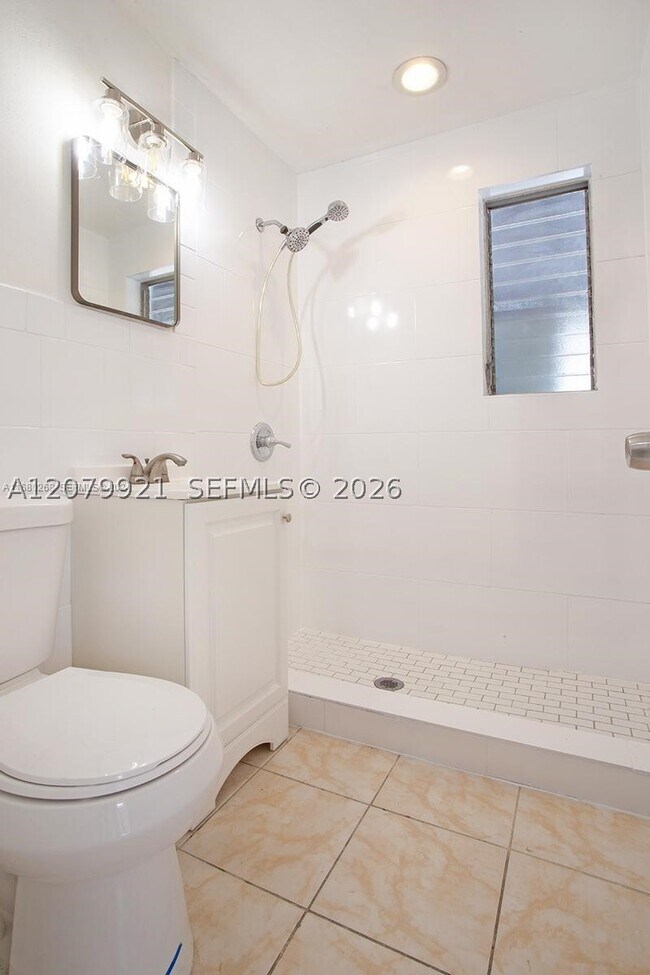 Building Photo - 3761 SW 45th Terrace