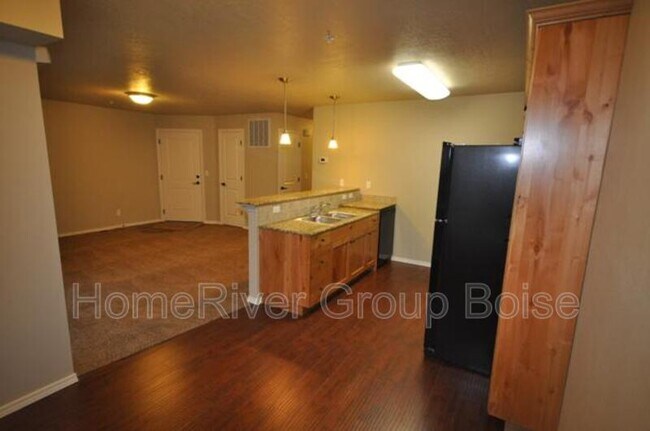 Foto del edificio - 3034 W Acarrera Ln