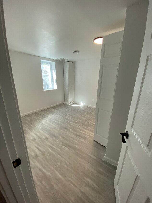 Building Photo - 5510 Quail Ave N