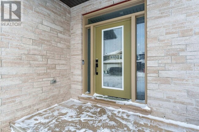 Building Photo - 886 Sendero Wy