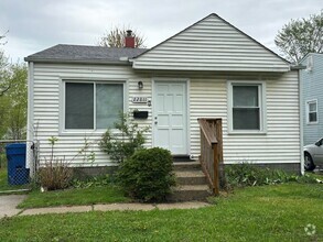 Building Photo - 22811 Heussner Ave