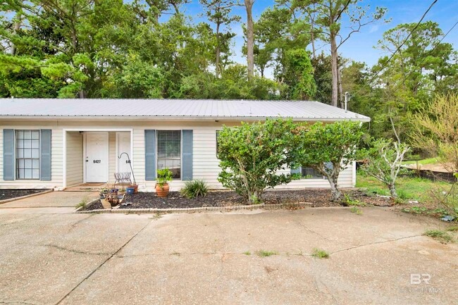 Building Photo - 6429 Schoel Ln