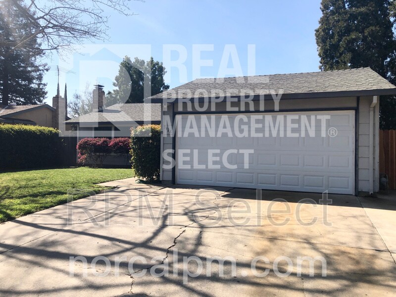 Foto principal - 3428 Spartan Way