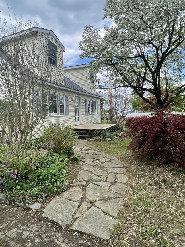 Front deck pathway - 933 Biddle St