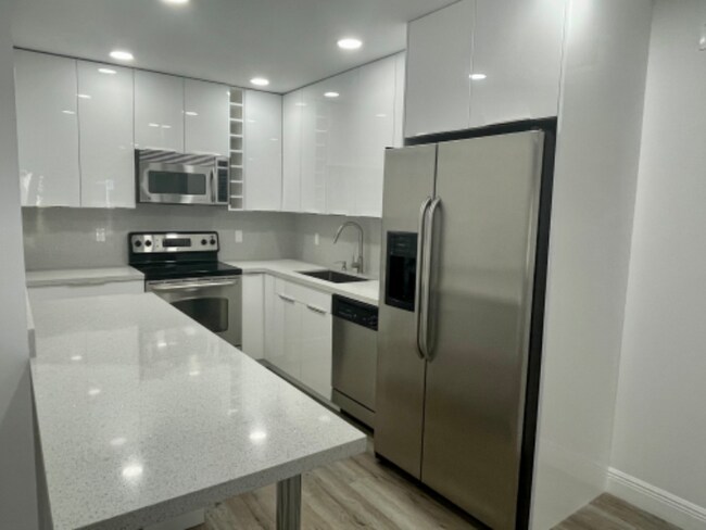 Foto del edificio - 630 NW 13th St
