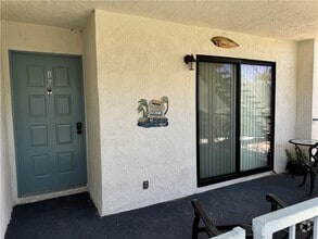 Building Photo - 1663 AZ-95