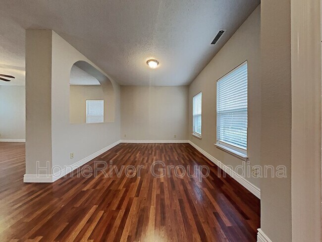 Building Photo - 10428 Carlise Way