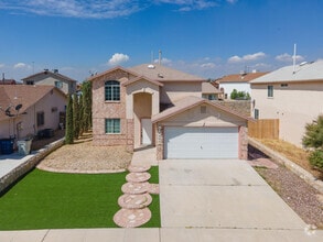 Building Photo - 2405 Tierra Humeda Dr