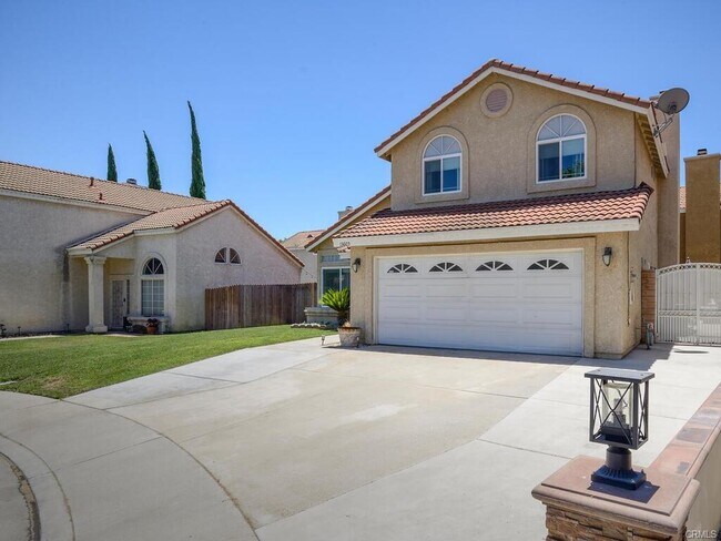 Building Photo - 13605 Kings Canyon Ct