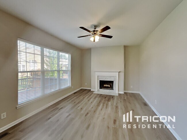 Foto del edificio - 2608 Peabody Ct