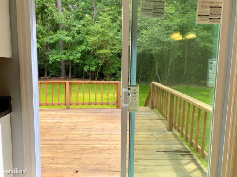 Foto principal - 218 Highland Park Dr