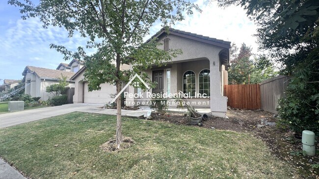 Building Photo - Wonderful 4bd/2ba Natomas Home!