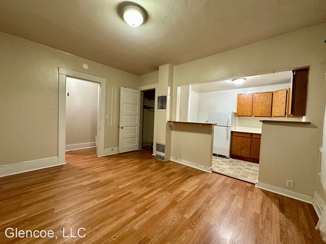 1 br, 1 bath Apartment Glencoe Apartment... Apartment for Rent in