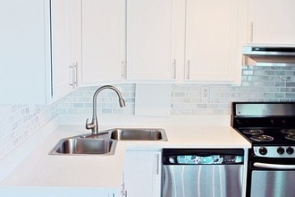 Building Photo - 400 Maynard