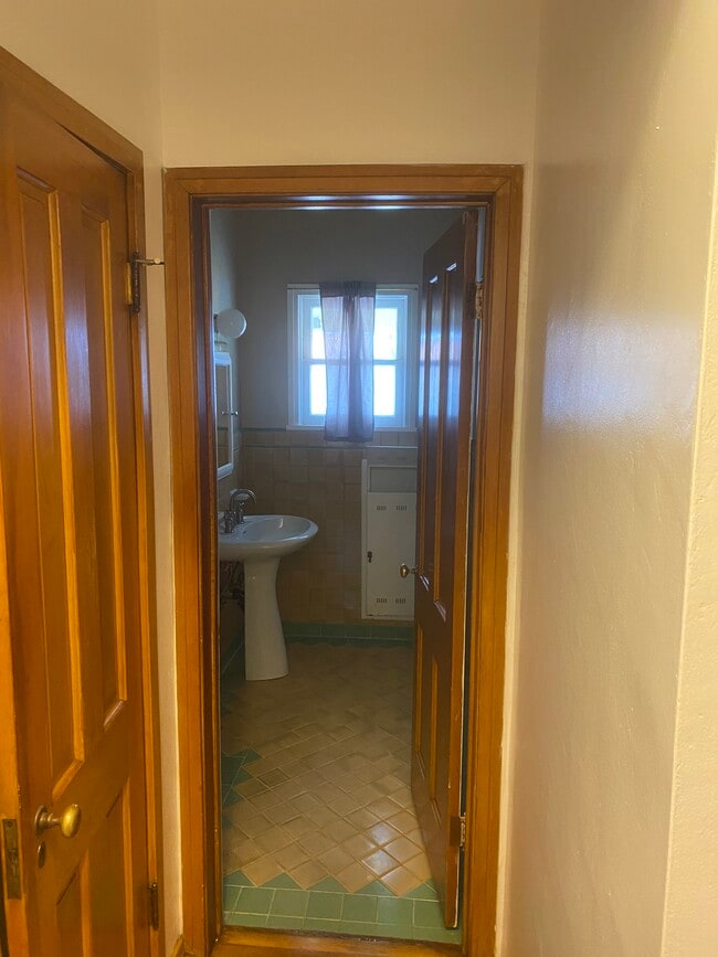 Foto del edificio - 1577 Chickasaw Ave