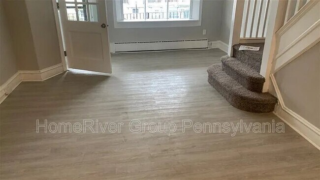 Foto del edificio - 5853 Webster St