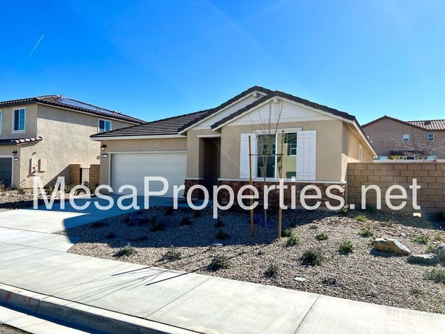 Building Photo - 12417 Pinos Verde Ln