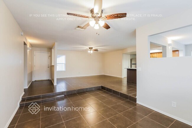 Foto del edificio - 6037 N 71st Ln