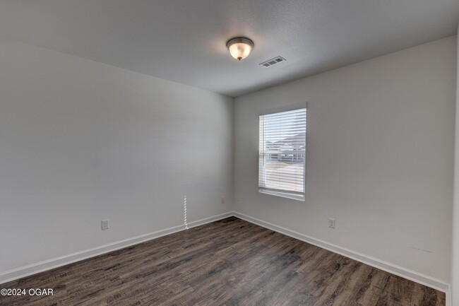 Building Photo - 410 Alex Jordan Dr.