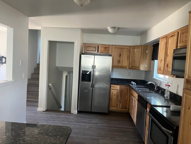 Foto del edificio - 4026 Shelley Ave