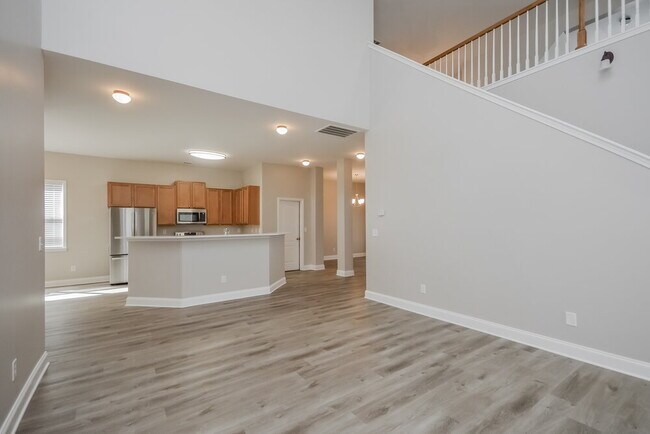 Foto del edificio - 1225 Heartwood Ave