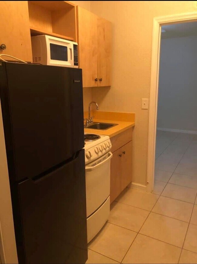 Foto del edificio - 4725 N Palma Cir