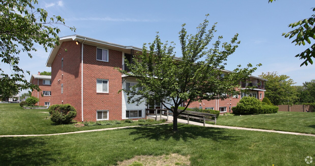 Foto principal - Maiden Choice Apartments