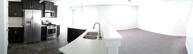 Foto del edificio - 444 S Fox Chase Ln