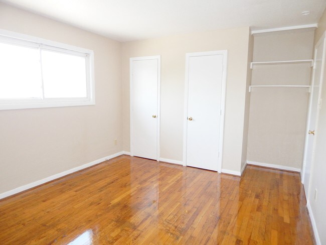 Foto del edificio - 6010 Jefferson Ave