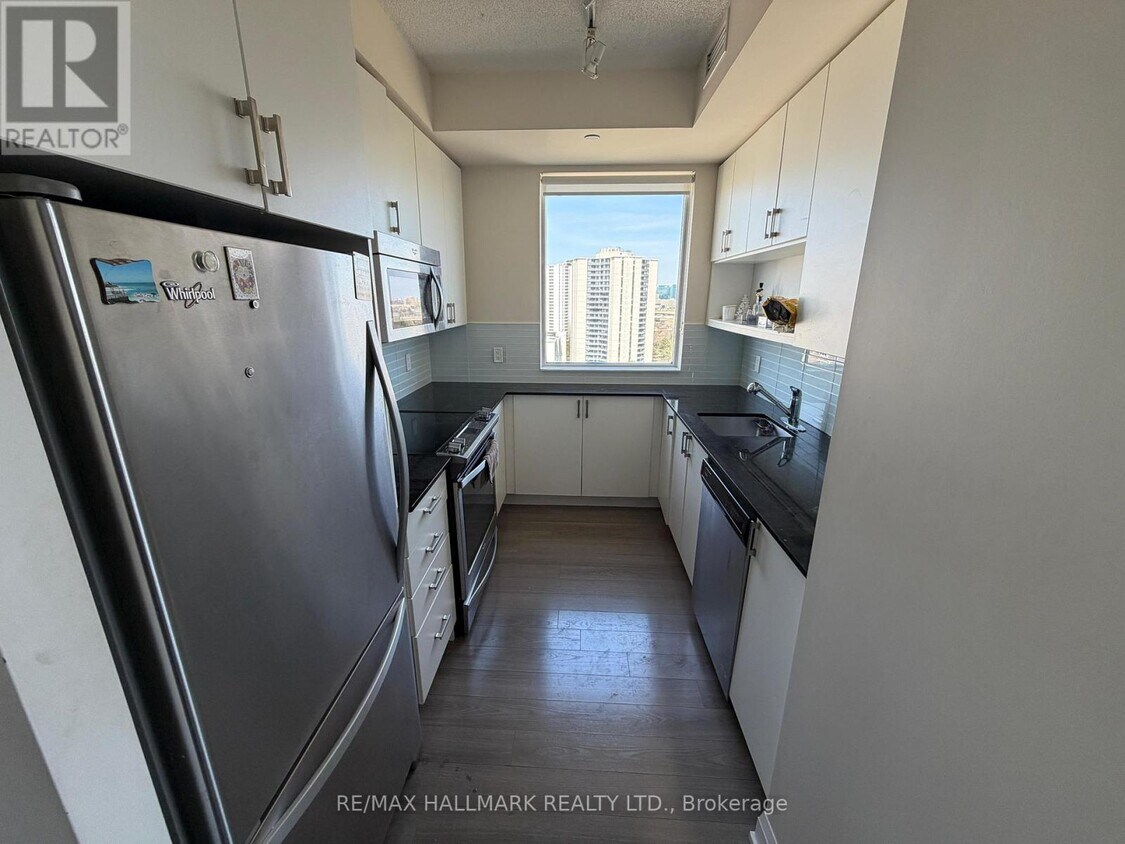 Building Photo - 18 Graydon Hall Dr