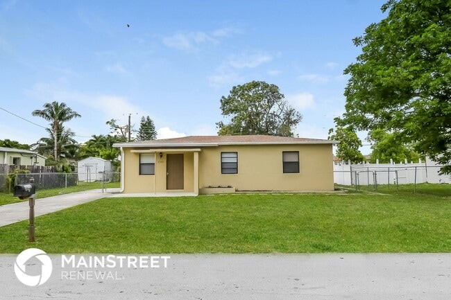 Foto del edificio - 1531 NW 12th Ct