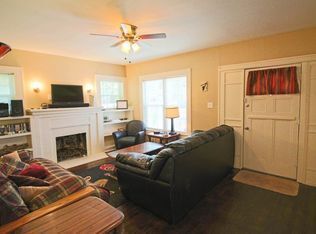 Building Photo - Timeless/Nostalgic Curb Appeal....Step Bac...