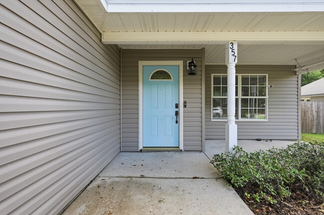 Building Photo - 357 Timber Wind Dr