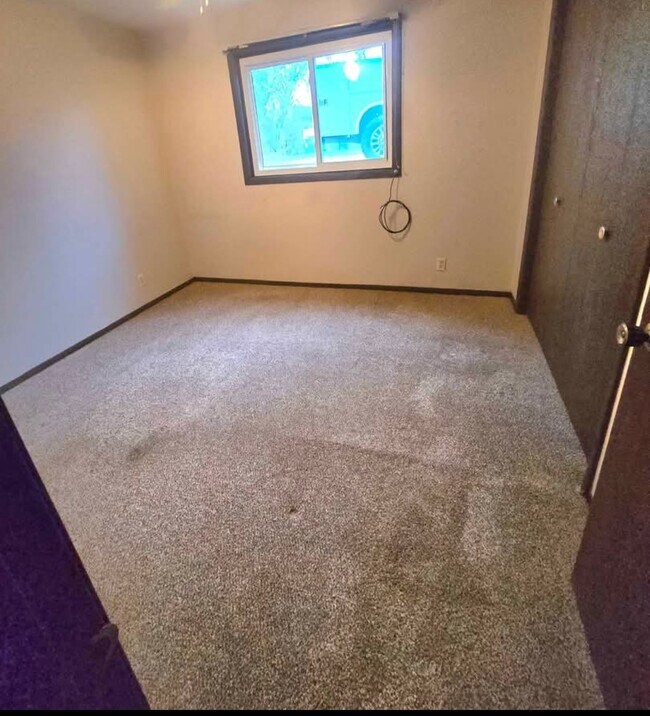 dormitorio1 - 2208 Piper Pl