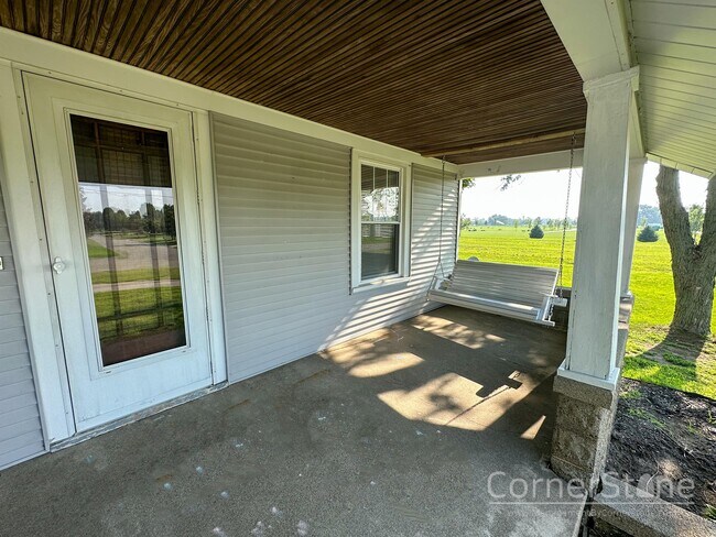 Building Photo - 10213 Felch St