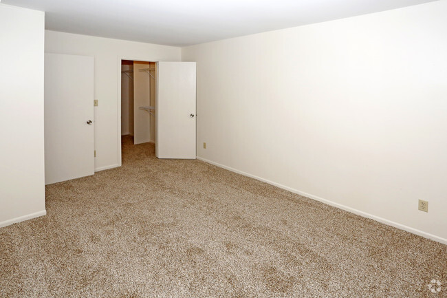 1BR,1BA,816SF - Phase 3 - Swanson Court Apartments