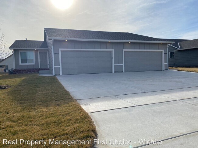 Foto del edificio - 4 br, 3 bath House - 10615 E Kinkaid