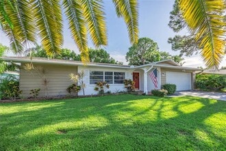 Building Photo - 795 San Salvador Dr