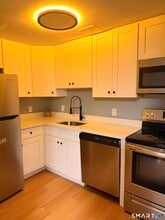 Building Photo - 126 E Liberty St