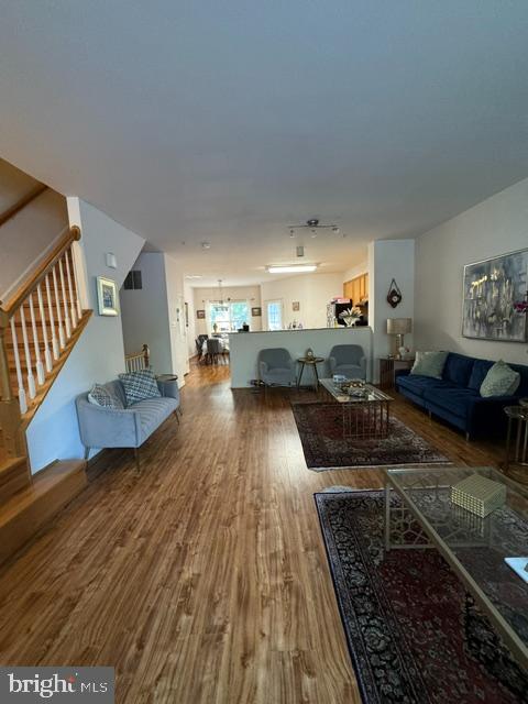 Building Photo - 6041 Blue Point Ct