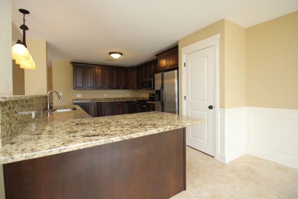 Building Photo - 10765 Clock Tower Dr