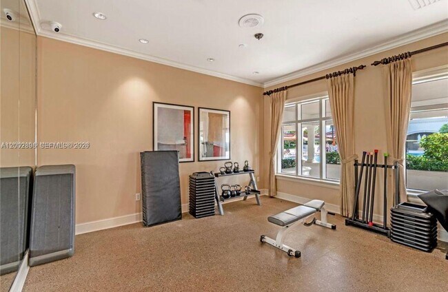 Foto del edificio - 20000 E Country Club Dr