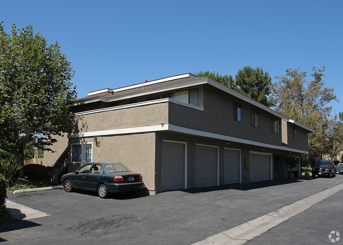 23062 Village Dr, Lake Forest, CA 92630 Apartments in Lake Forest, CA